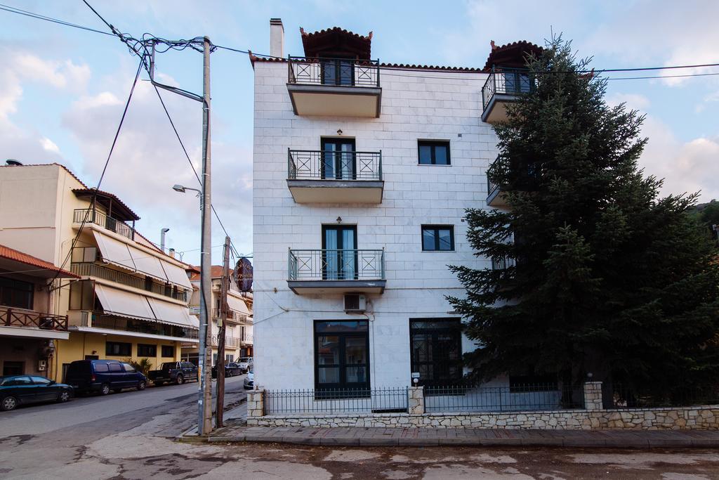 Papastavrou Apartments Kalavryta Exterior photo