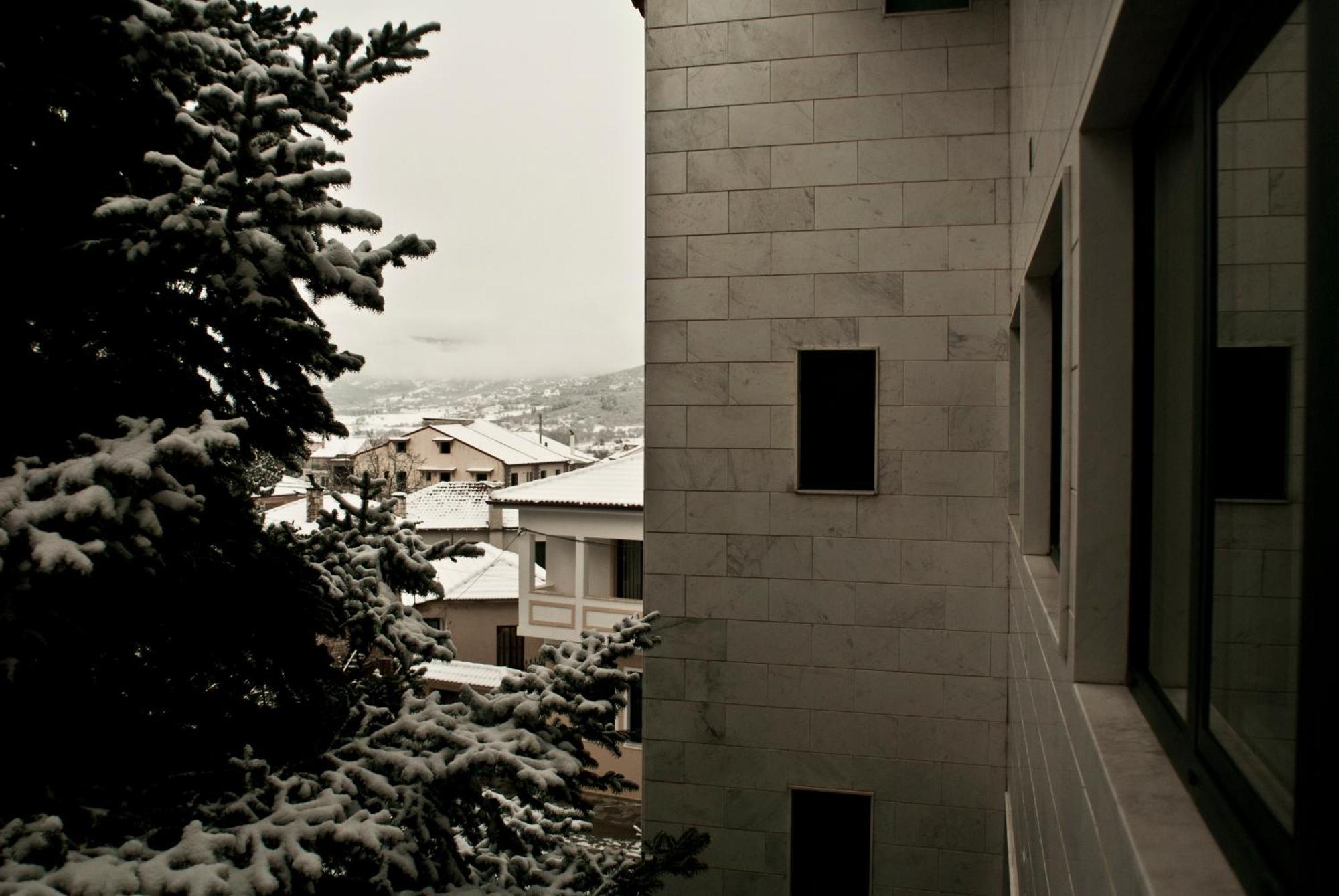 Papastavrou Apartments Kalavryta Exterior photo